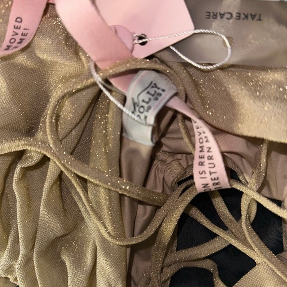 Oh Polly Gold US 6 Dress NWT - Picture 4 of 4